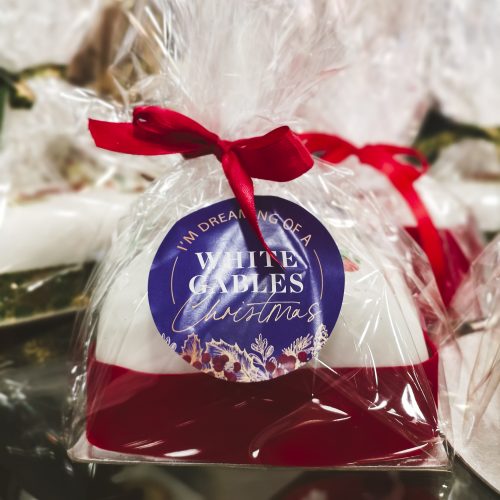 White Gables Small Christmas Cake